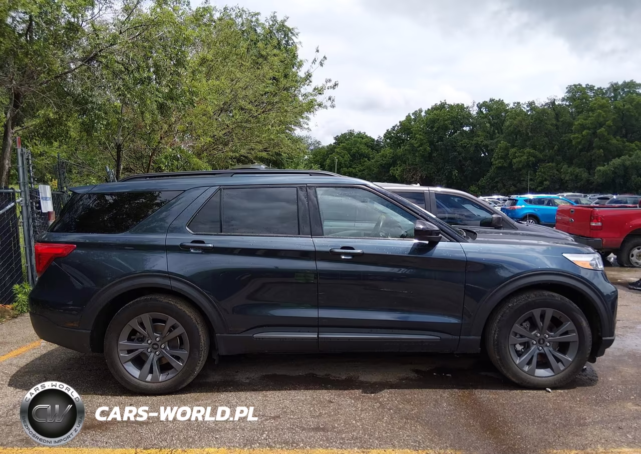 2024 Ford Explorer Xlt VIN:1FMSK7DH5RGA14472 - 13