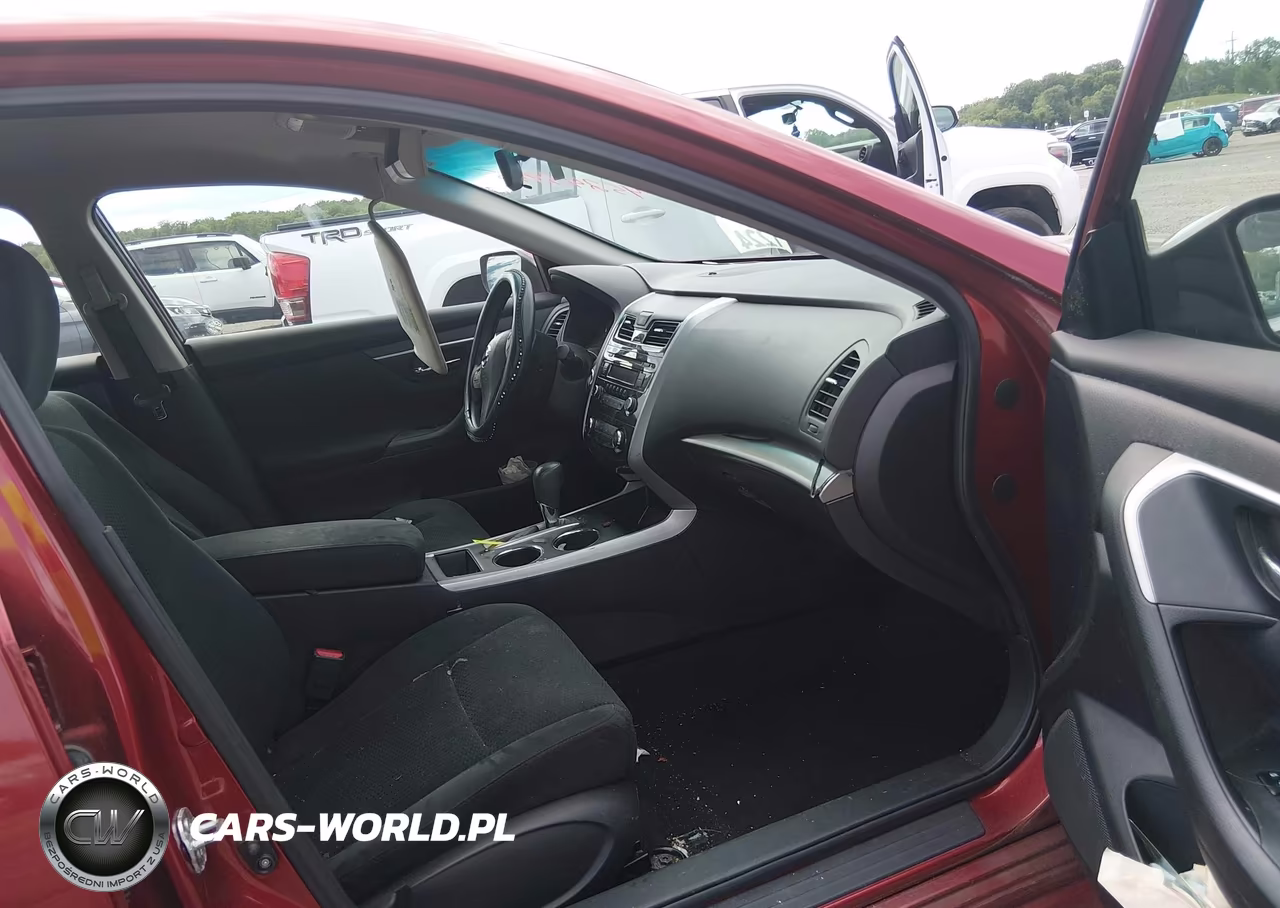 2015 Nissan Altima 2.5 S VIN:1N4AL3AP7FC202288 - 5