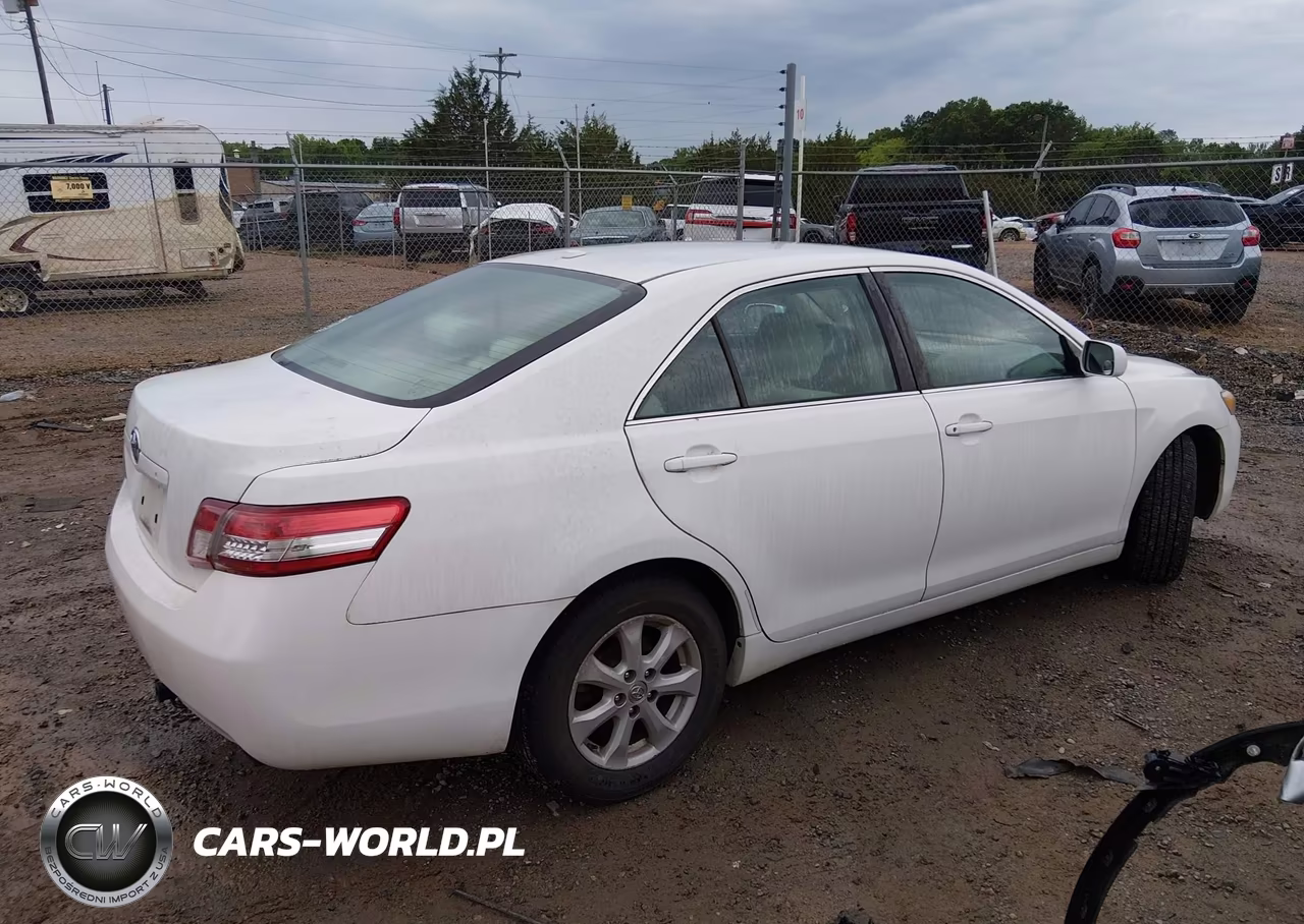 2011 Toyota Camry VIN:4T1BF3EK1BU587142 - 4