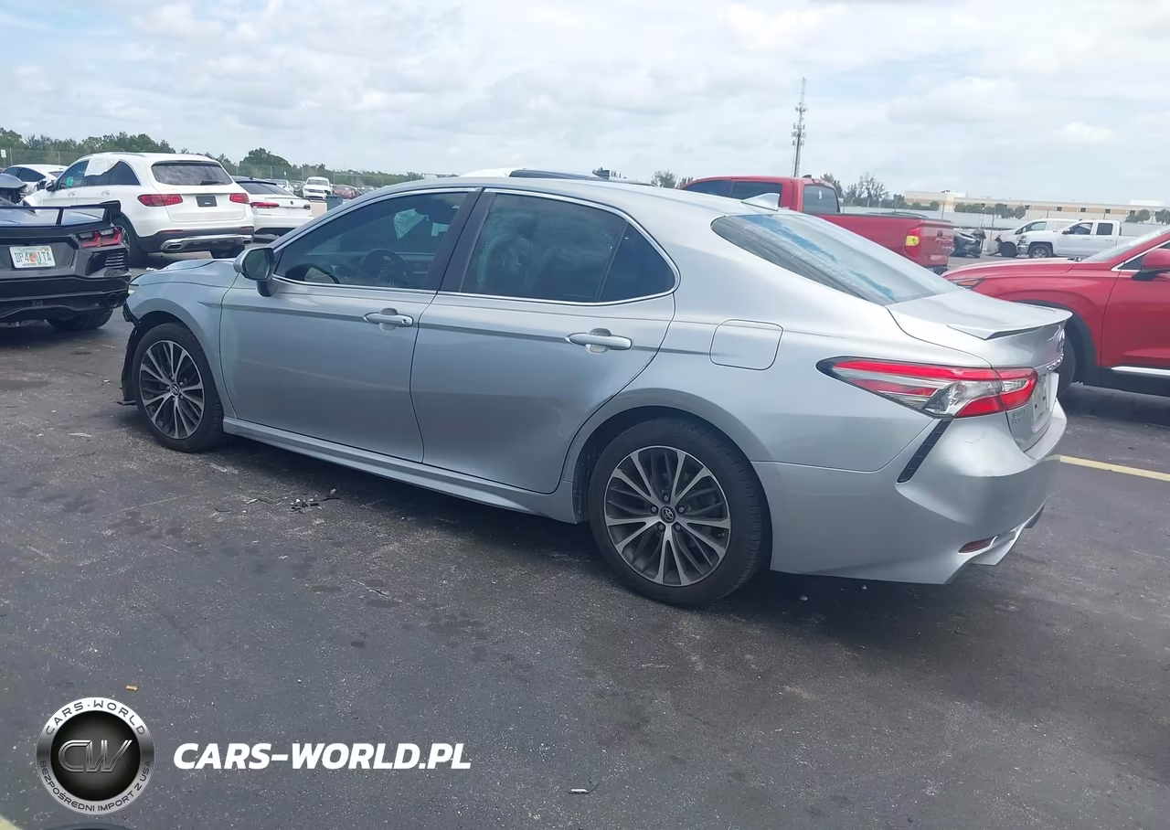 2019 Toyota Camry Se VIN:4T1B11HK3KU766264 - 3