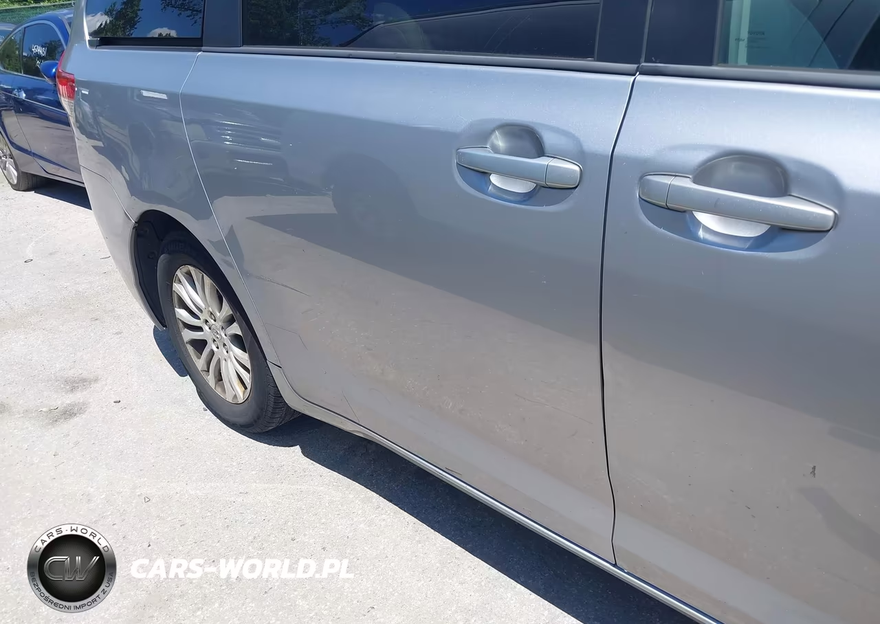 2012 Toyota Sienna Xle V6 8 Passenger VIN:5TDYK3DCXCS225871 - 17