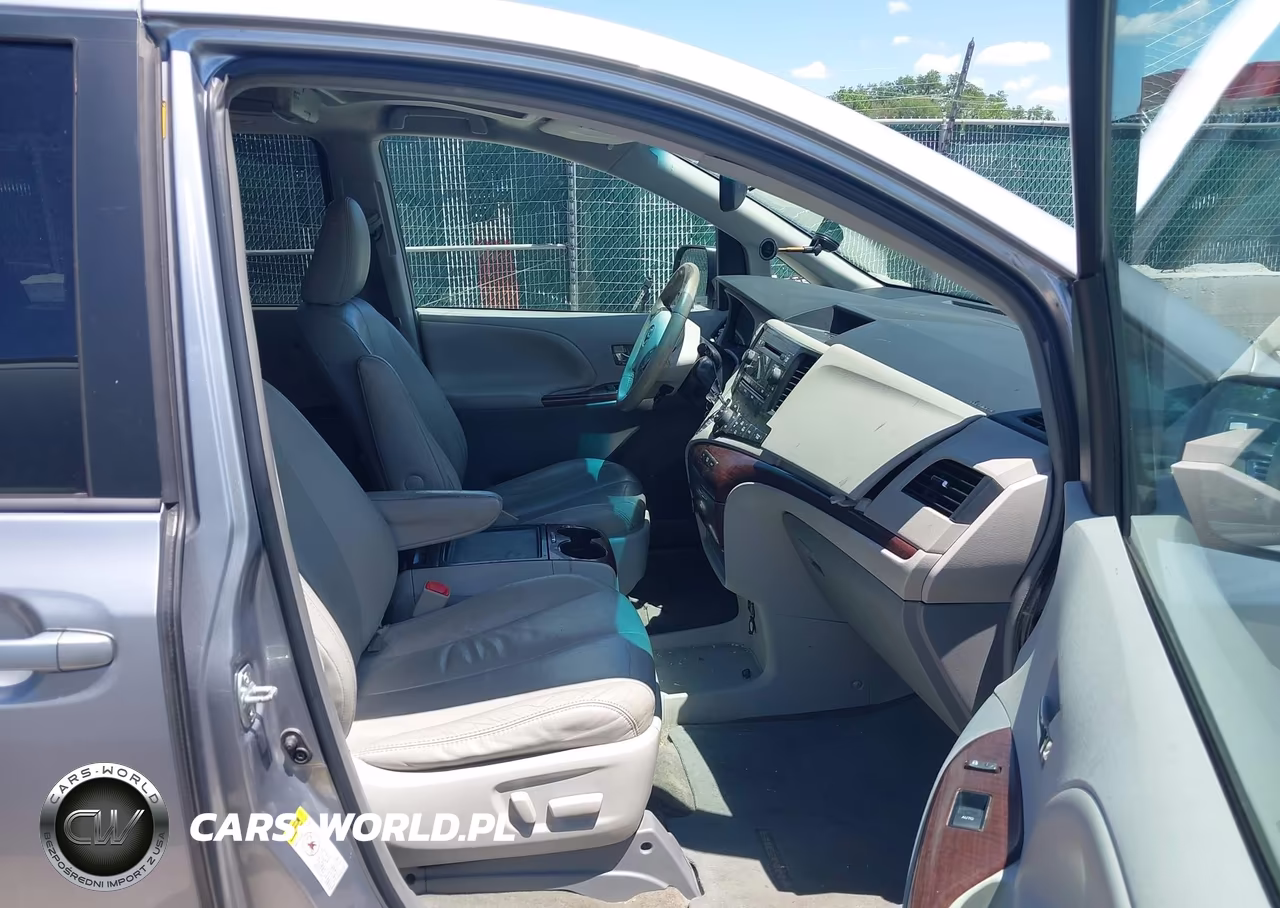 2012 Toyota Sienna Xle V6 8 Passenger VIN:5TDYK3DCXCS225871 - 5