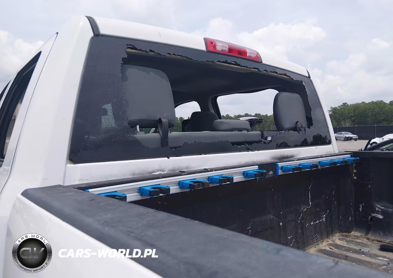 2017 Ram 2500 Tradesman 4X4 6'4 Box VIN:3C6UR5CJ8HG733887 - 18