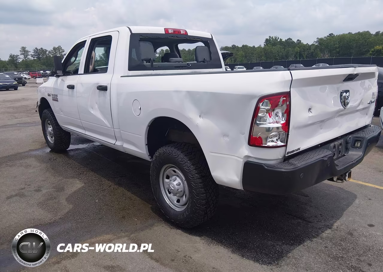 2017 Ram 2500 Tradesman 4X4 6'4 Box VIN:3C6UR5CJ8HG733887 - 3