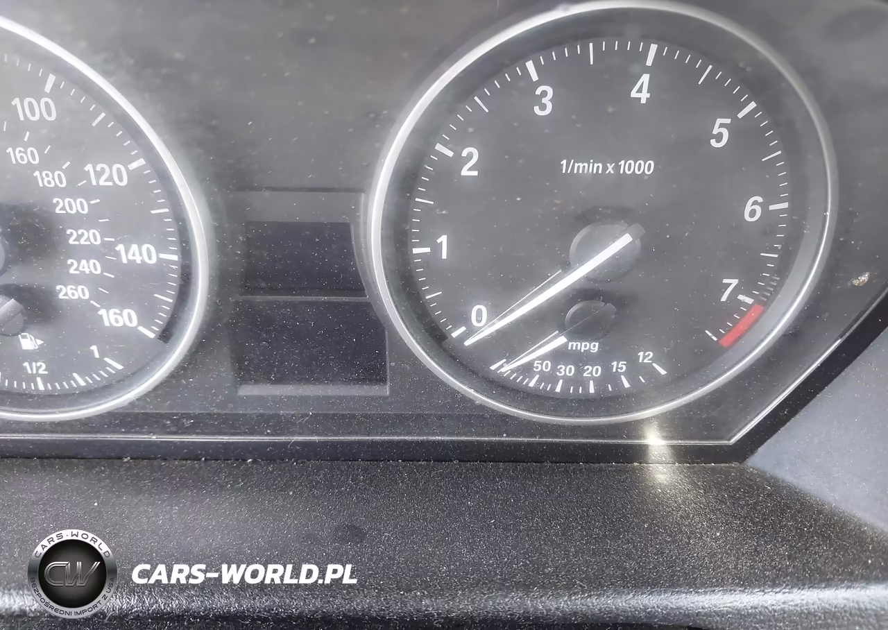2015 BMW X1 xDrive28I VIN:WBAVL1C53FVY41698 - 7