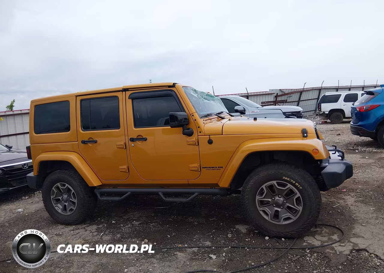 2014 Jeep Wrangler Unlimited Altitude VIN:1C4BJWEG7EL282464 - 13