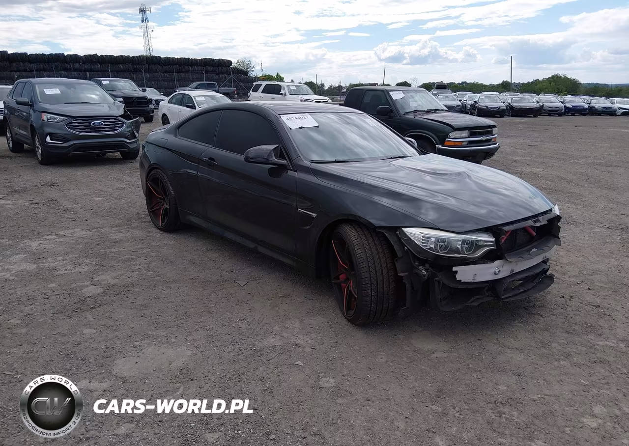 2015 BMW M4 – zdjęcie 1 z 21