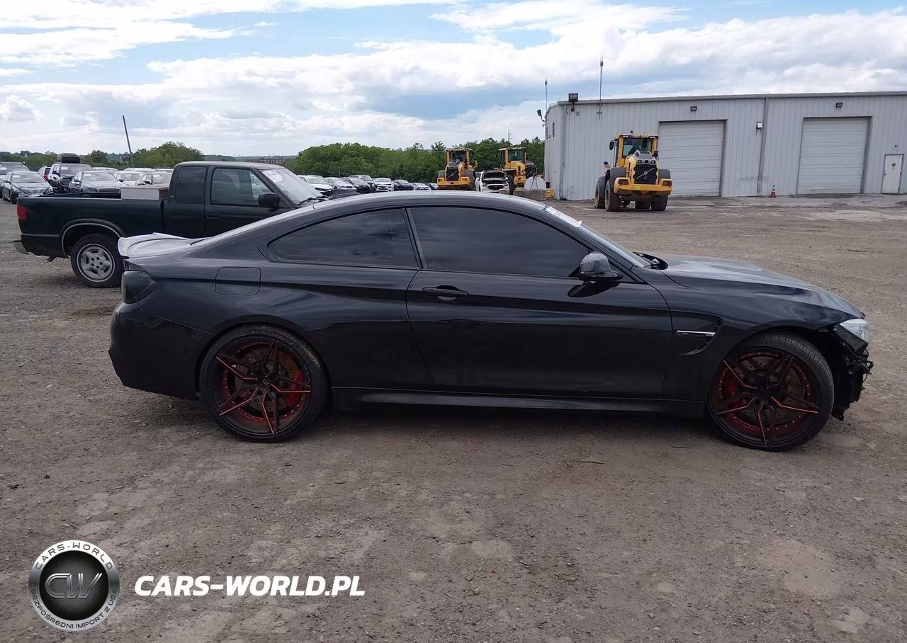 2015 BMW M4 VIN:WBS3R9C58FK331185 - 13