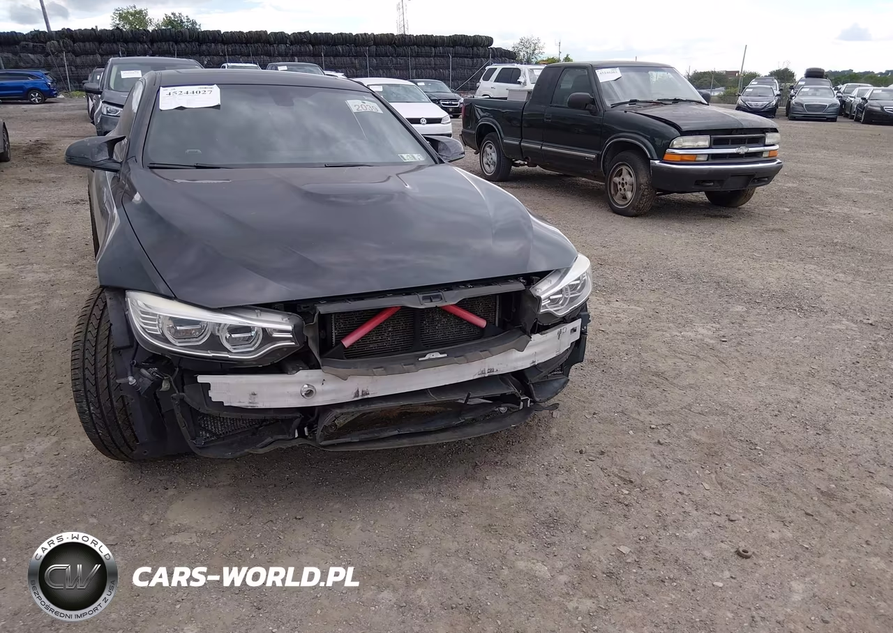 2015 BMW M4 VIN:WBS3R9C58FK331185 - 6