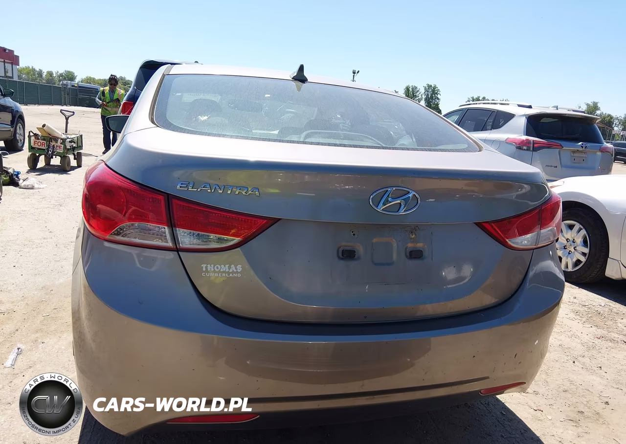 2012 Hyundai Elantra Gls VIN:5NPDH4AE3CH111662 - 16