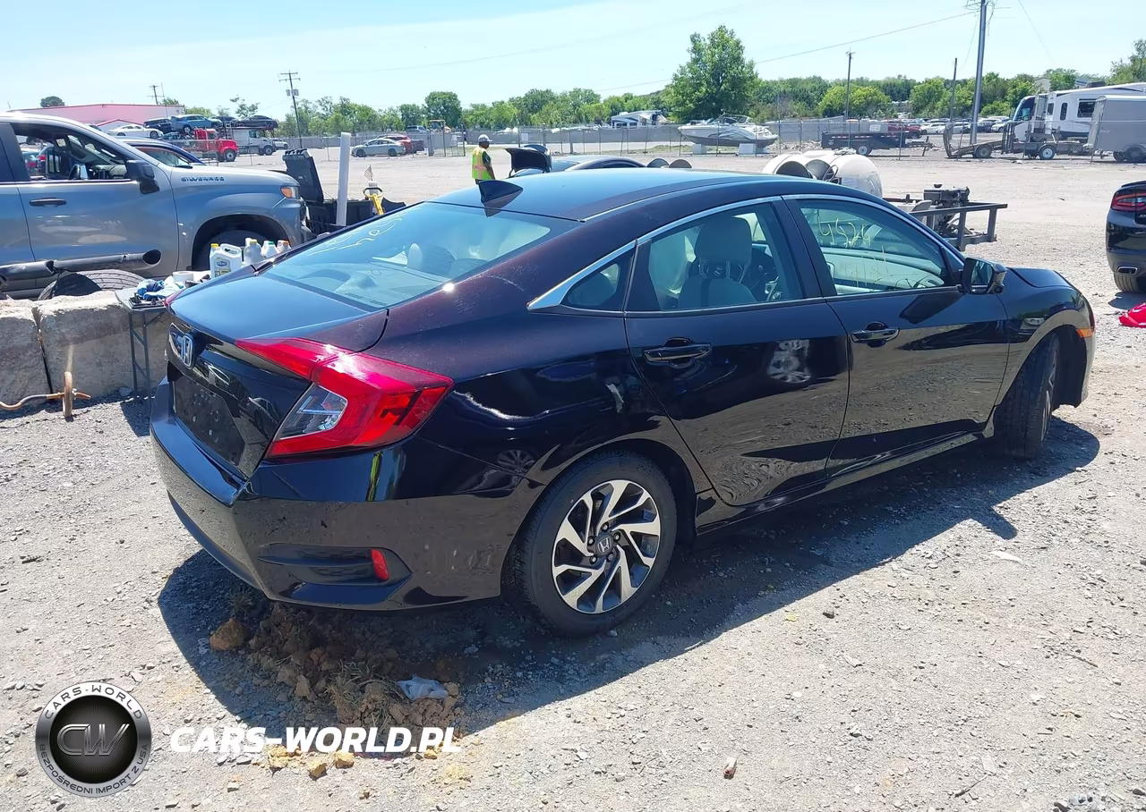 2017 Honda Civic Ex VIN:19XFC2F88HE206597 - 4