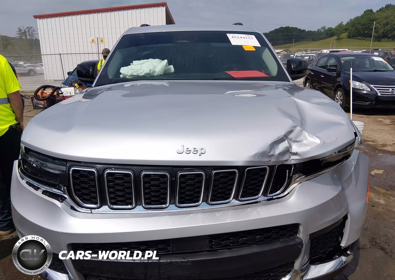 2024 Jeep Grand Cherokee L Laredo 4X4 VIN:1C4RJKAG2R8919959 - 13