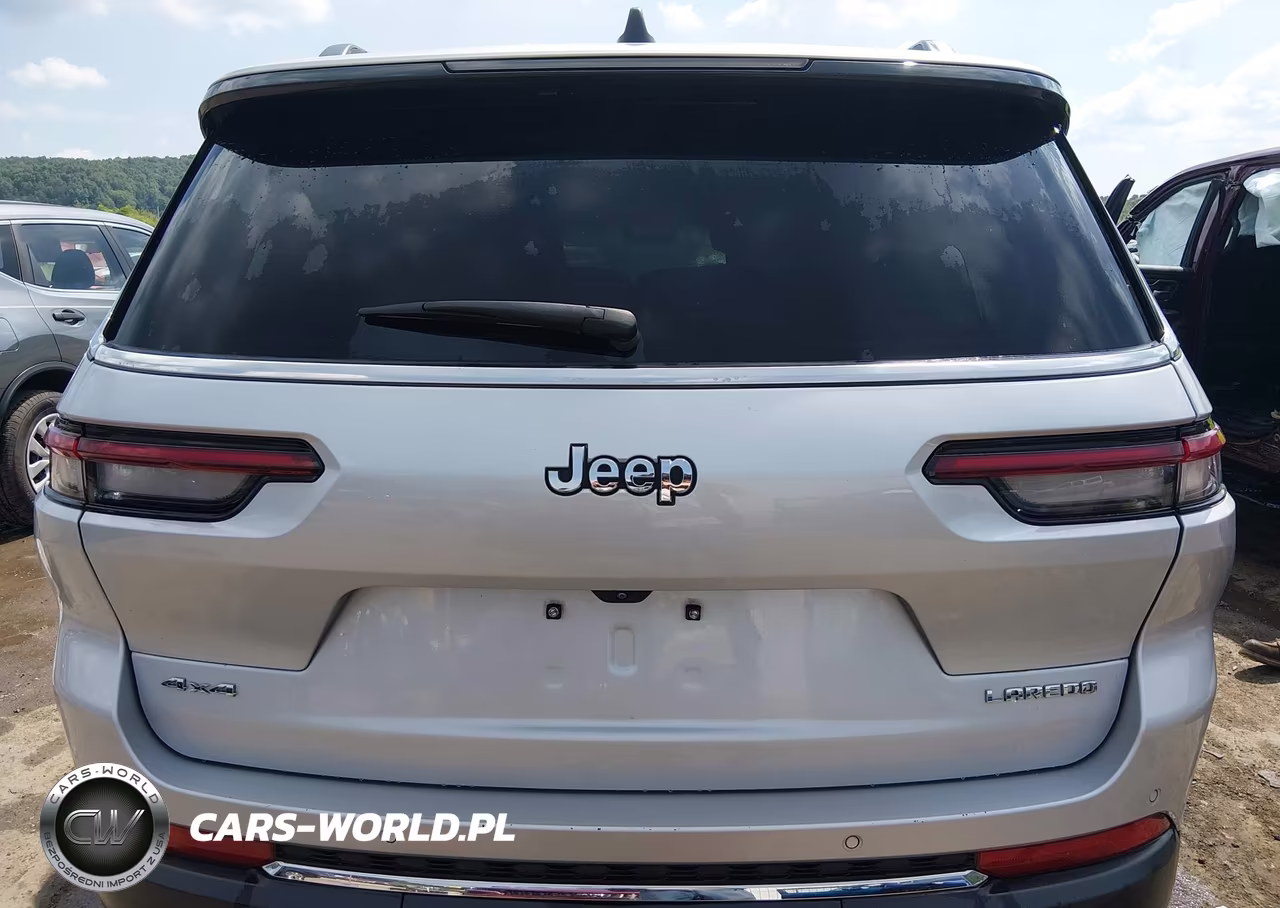 2024 Jeep Grand Cherokee L Laredo 4X4 VIN:1C4RJKAG2R8919959 - 17