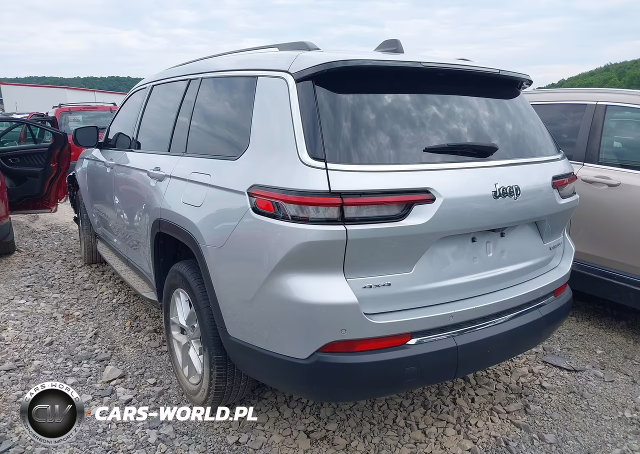 2024 Jeep Grand Cherokee L Laredo 4X4 VIN:1C4RJKAG2R8919959 - 3