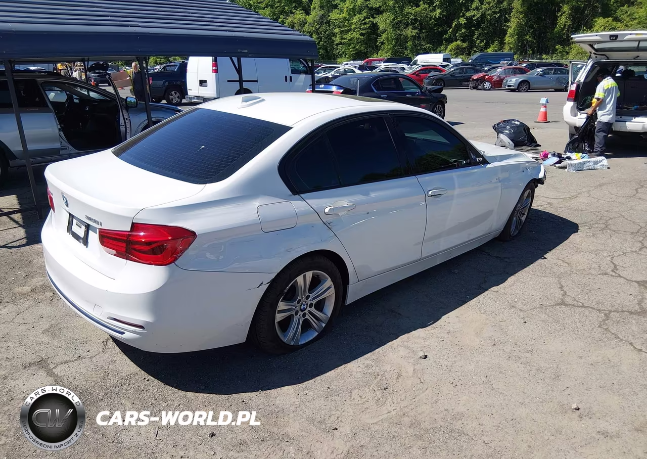 2016 BMW 328I xDrive VIN:WBA8E3G59GNU03489 - 4