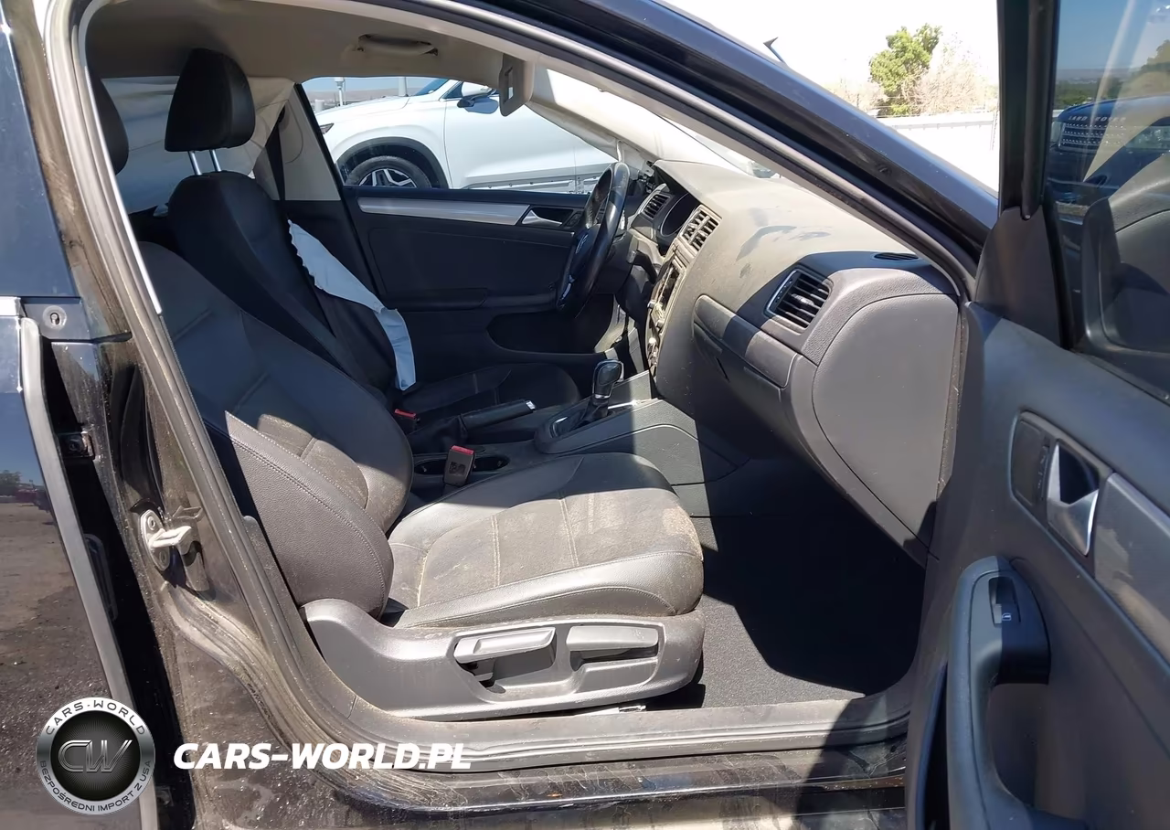 2017 Volkswagen Jetta 1.4T Se VIN:3VWDB7AJ3HM252293 - 5