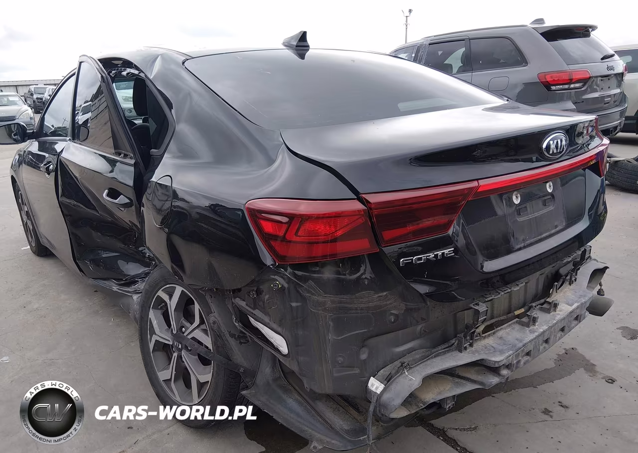 2021 Kia Forte Lxs VIN:3KPF24AD0ME309381 - 18