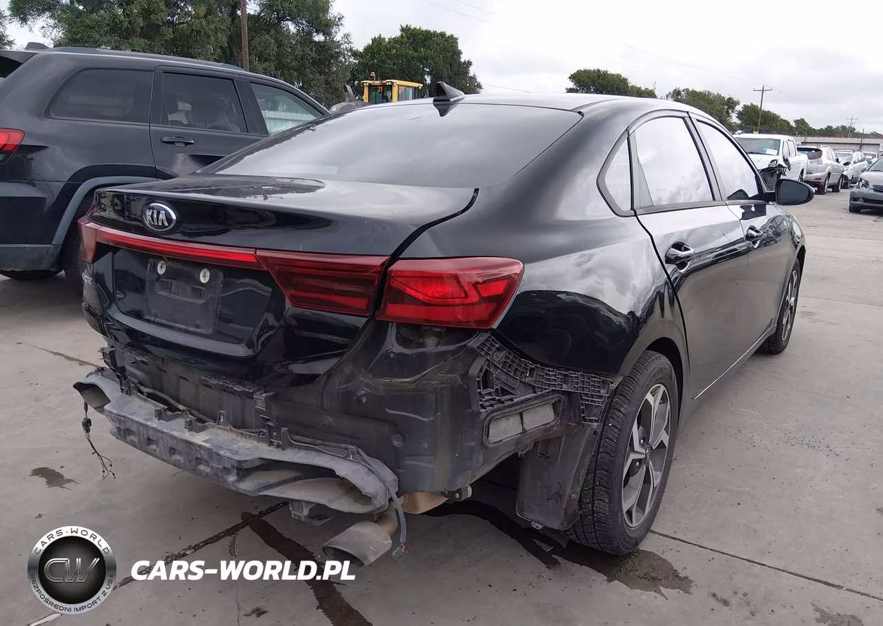 2021 Kia Forte Lxs VIN:3KPF24AD0ME309381 - 4