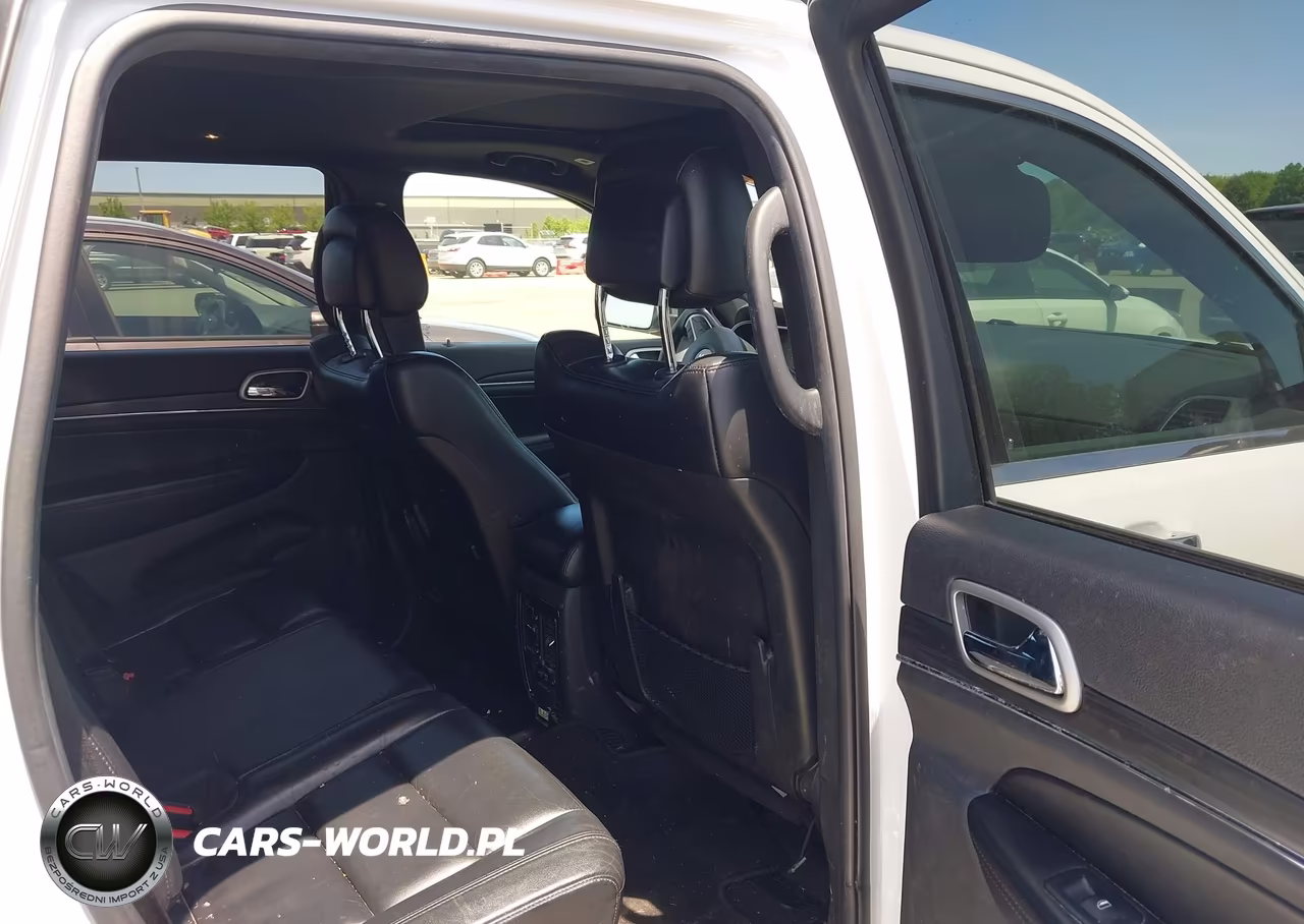 2019 Jeep Grand Cherokee Limited 4X4 VIN:1C4RJFBG9KC619490 - 8