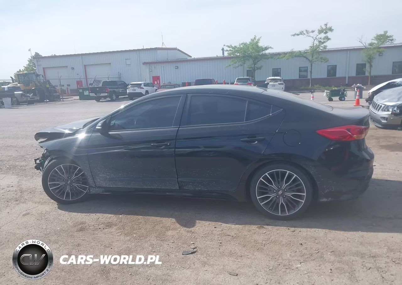 2018 Hyundai Elantra Sport VIN:KMHD04LB5JU519038 - 15