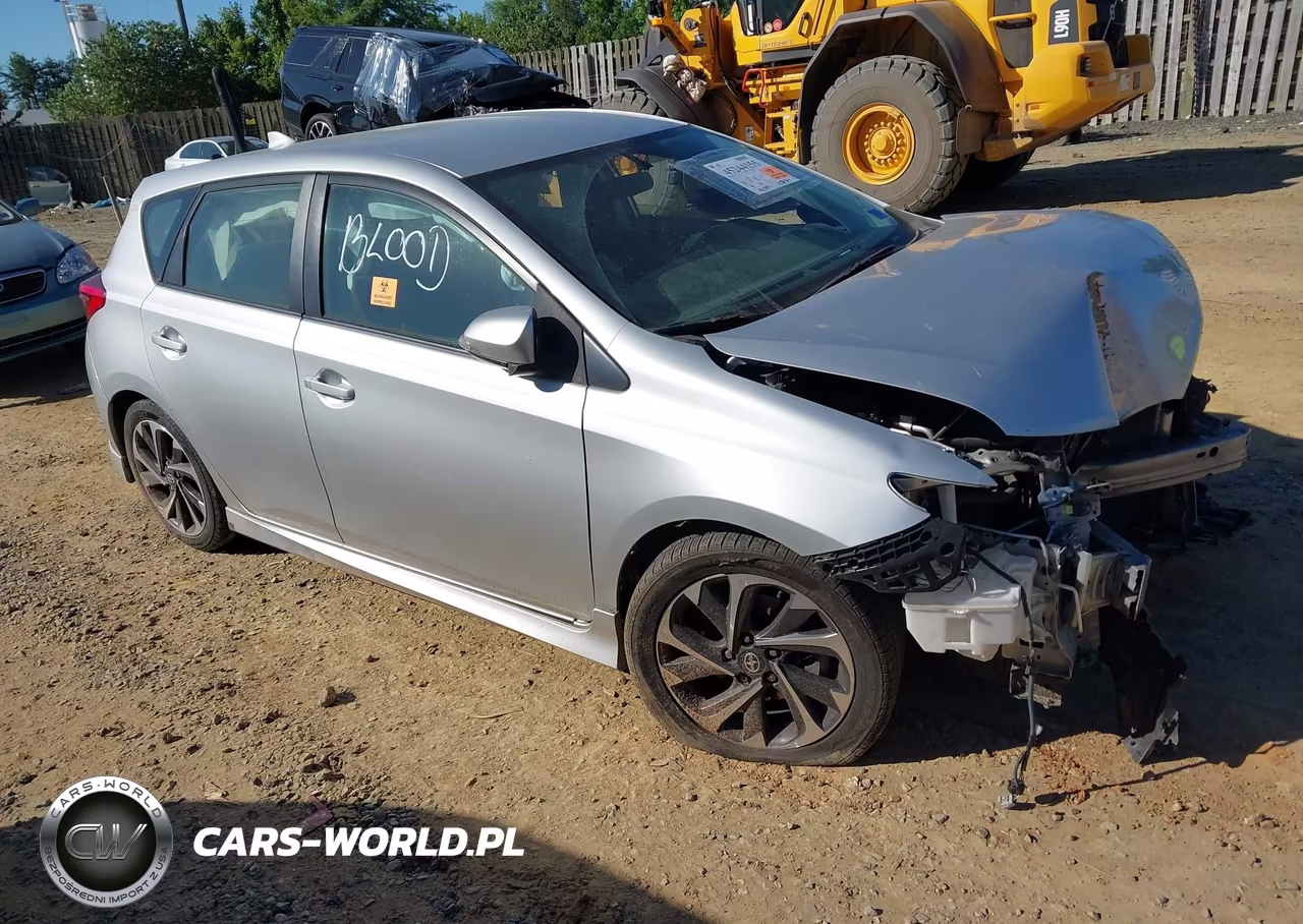 2016 Scion Im – zdjęcie 1 z 19