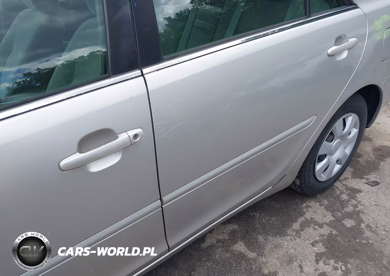 2002 Toyota Camry Le VIN:4T1BE32K72U113560 - 14
