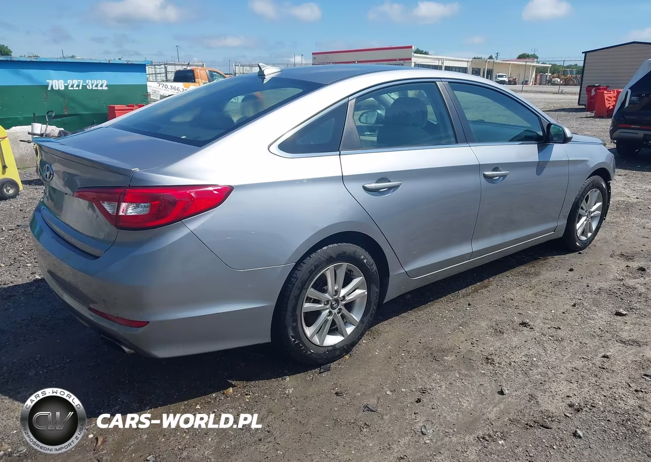 2017 Hyundai Sonata VIN:5NPE24AF5HH519053 - 4