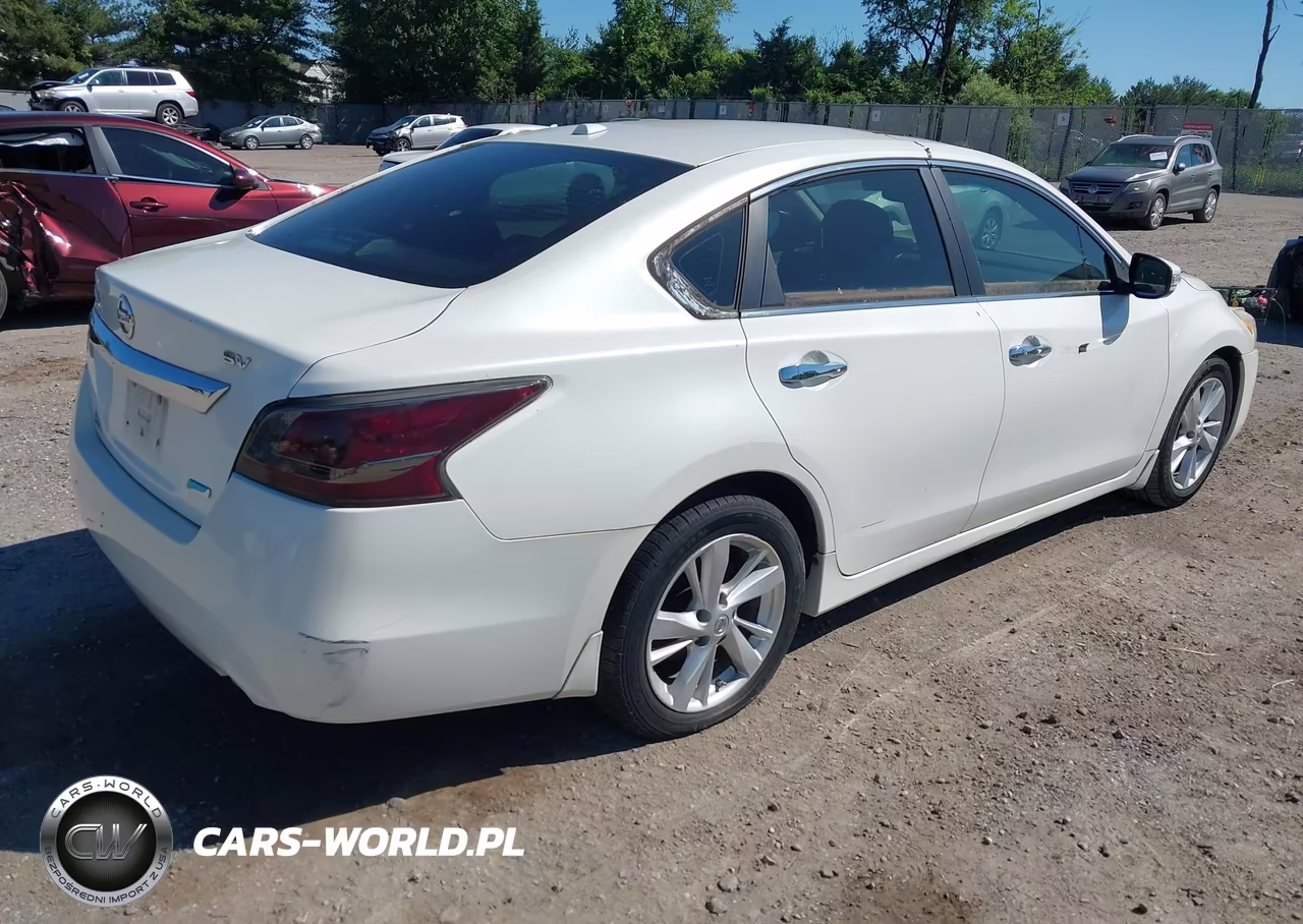 2014 Nissan Altima 2.5 Sv VIN:1N4AL3AP5EC140971 - 4