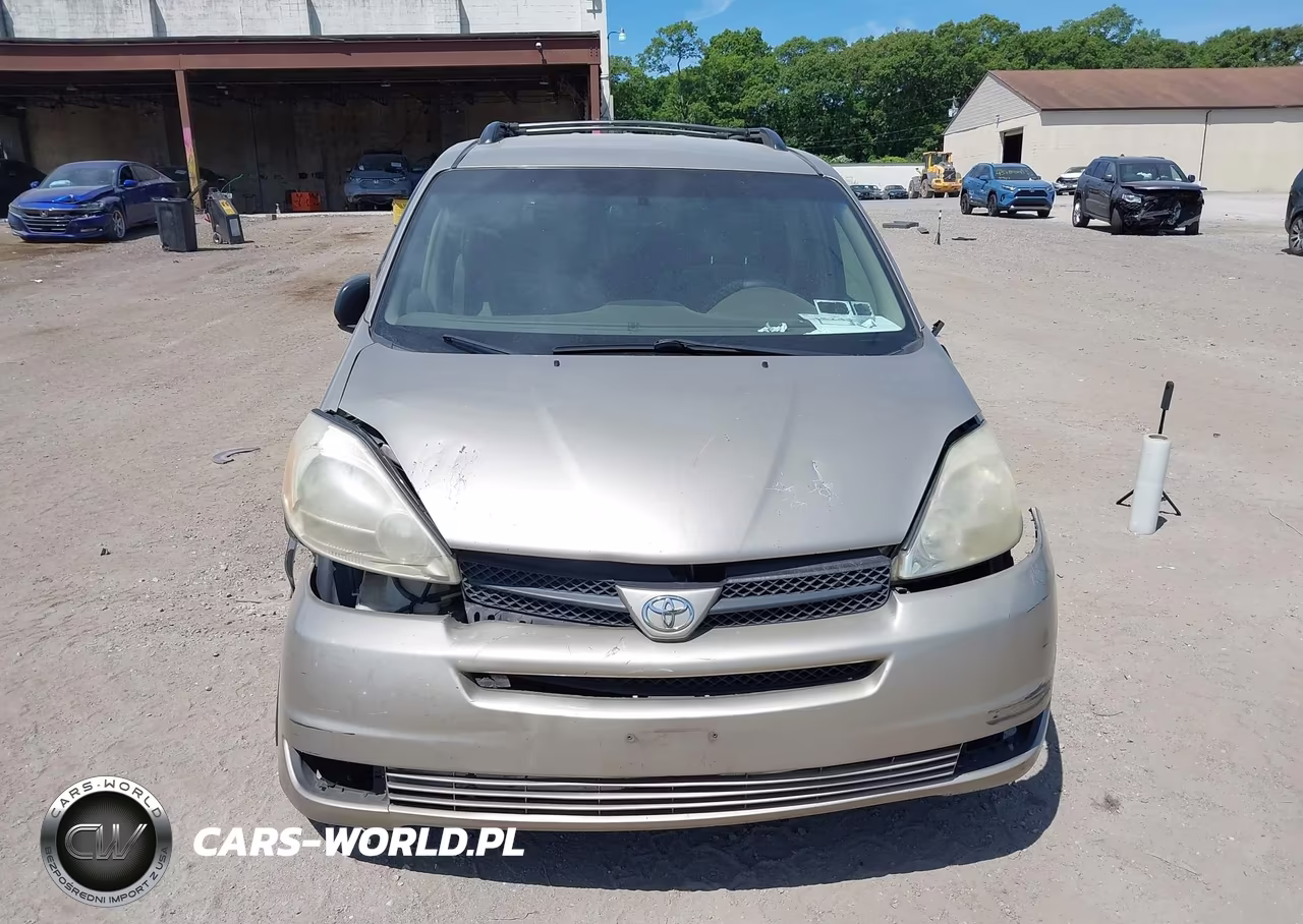 2005 Toyota Sienna Le VIN:5TDZA23CX5S364632 - 11