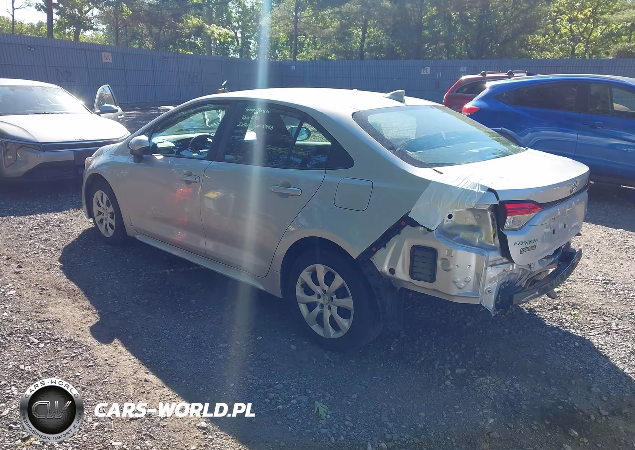 2022 Toyota Corolla Le VIN:5YFEPMAE3NP299547 - 3