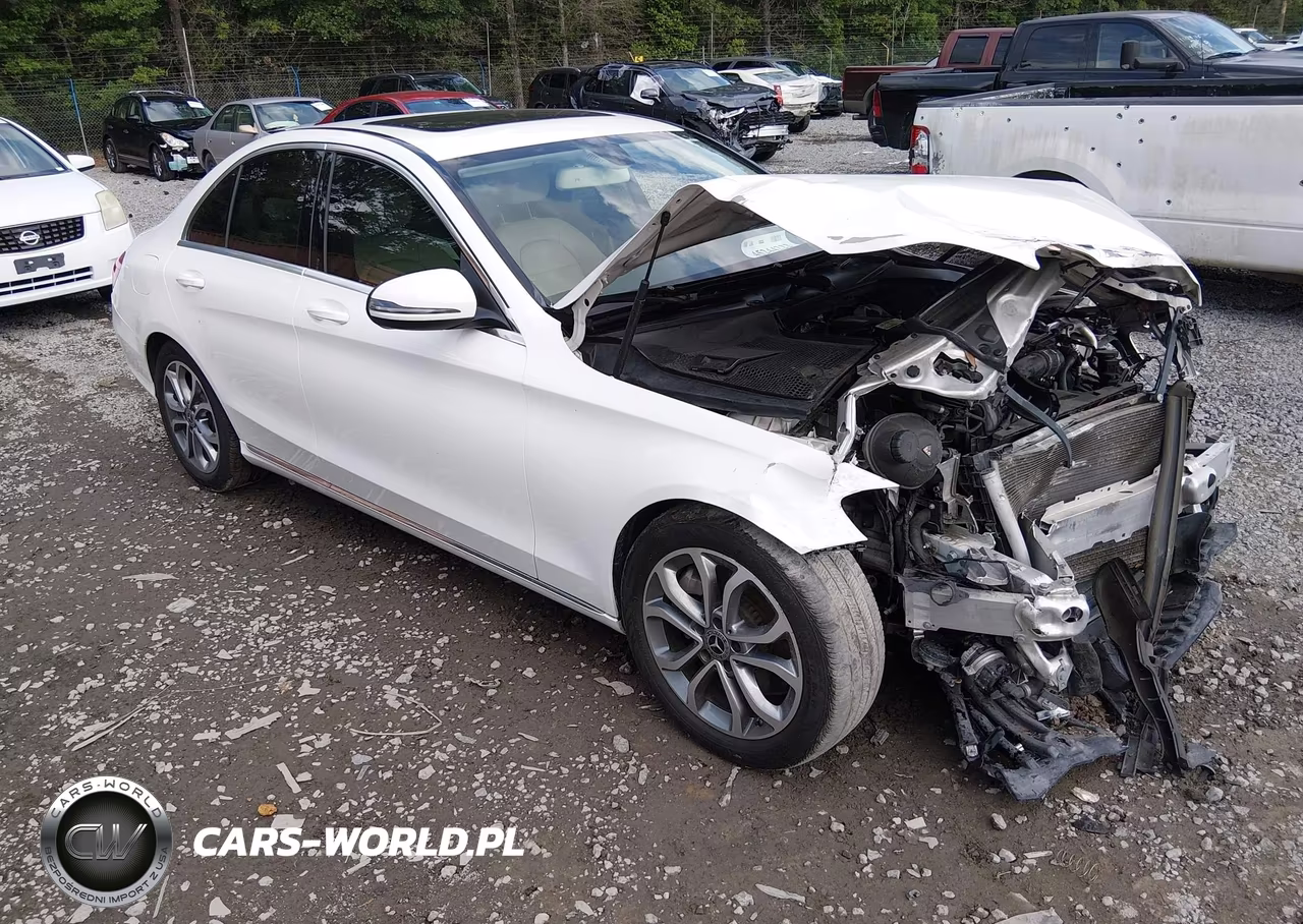 2018 Mercedes-Benz C 300 – zdjęcie 1 z 17
