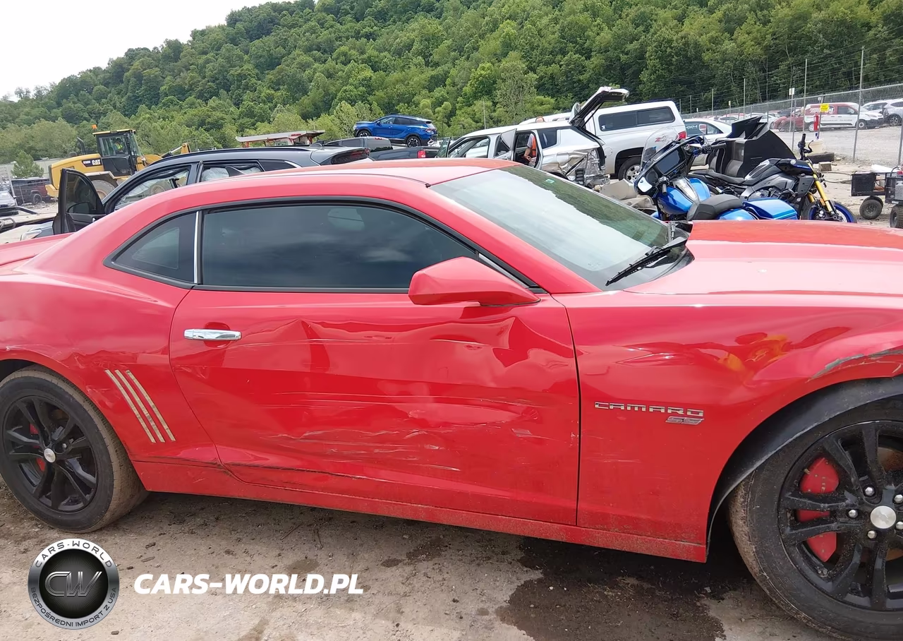 2015 Chevrolet Camaro 1Ls VIN:2G1FA1E30F9109436 - 13