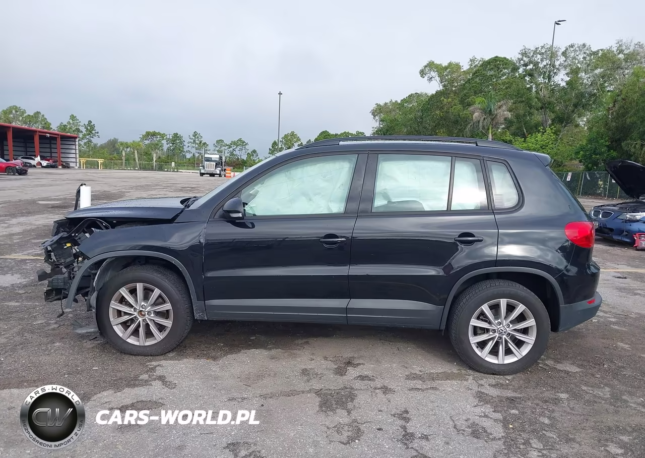 2017 Volkswagen Tiguan 2.0T-2.0T S VIN:WVGAV7AX8HK053373 - 14