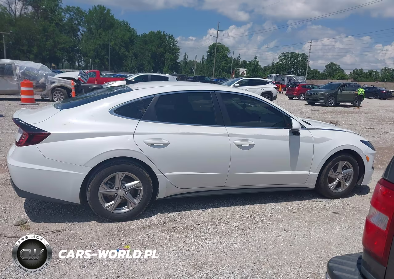 2022 Hyundai Sonata Se VIN:5NPEG4JA3NH133605 - 13