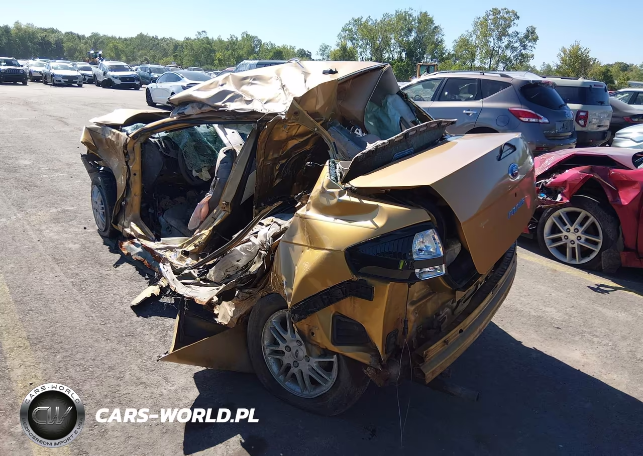 2009 Ford Focus Se VIN:1FAHP35N69W136542 - 3