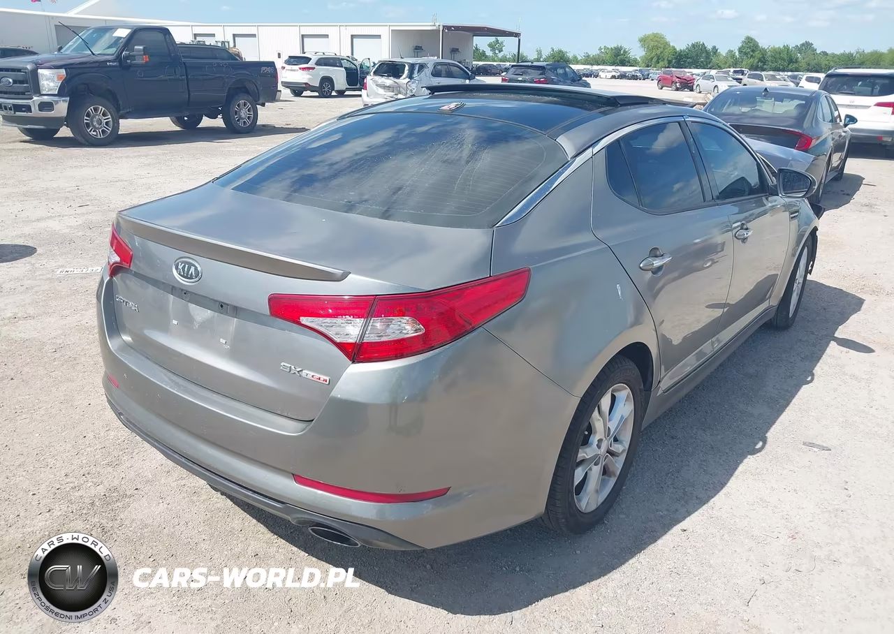 2012 Kia Optima Sx VIN:5XXGR4A69CG047044 - 4