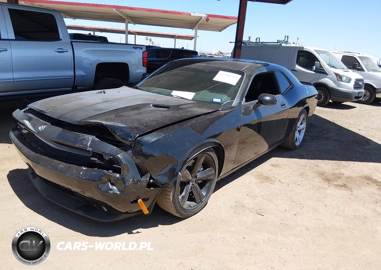 2008 Dodge Challenger Srt8 VIN:2B3LJ74W08H300681 - 2