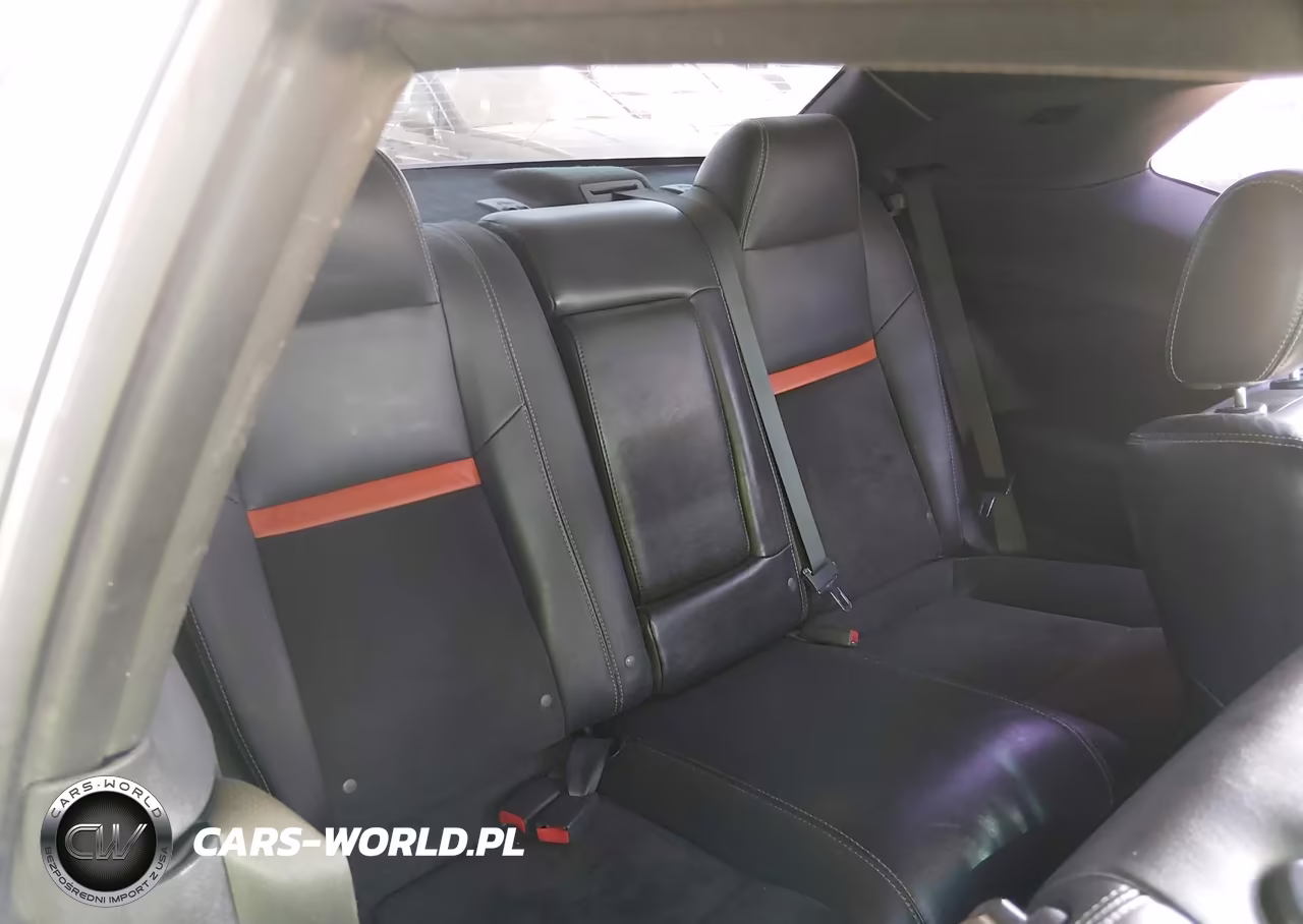 2008 Dodge Challenger Srt8 VIN:2B3LJ74W08H300681 - 8