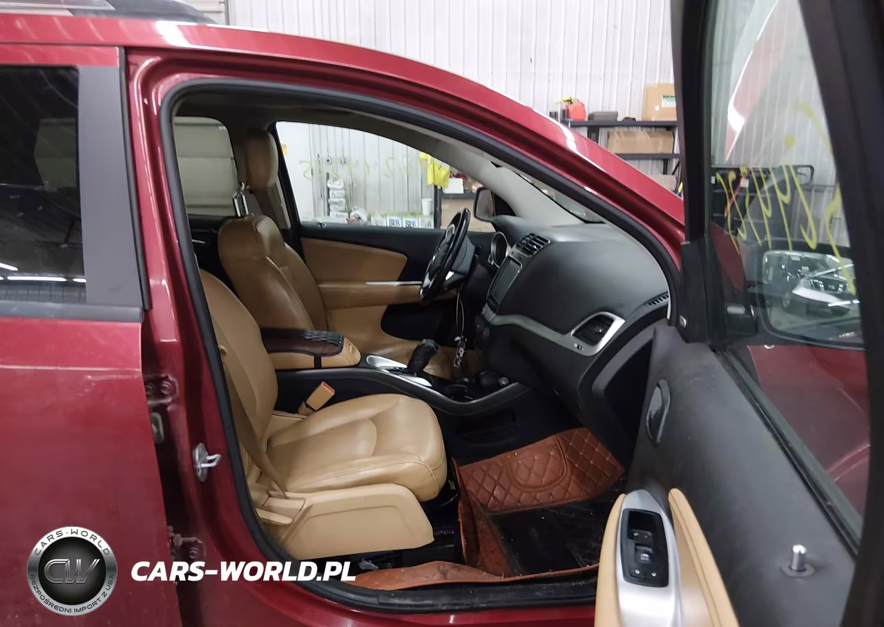 2011 Dodge Journey Lux VIN:3D4PH9FG0BT523026 - 5