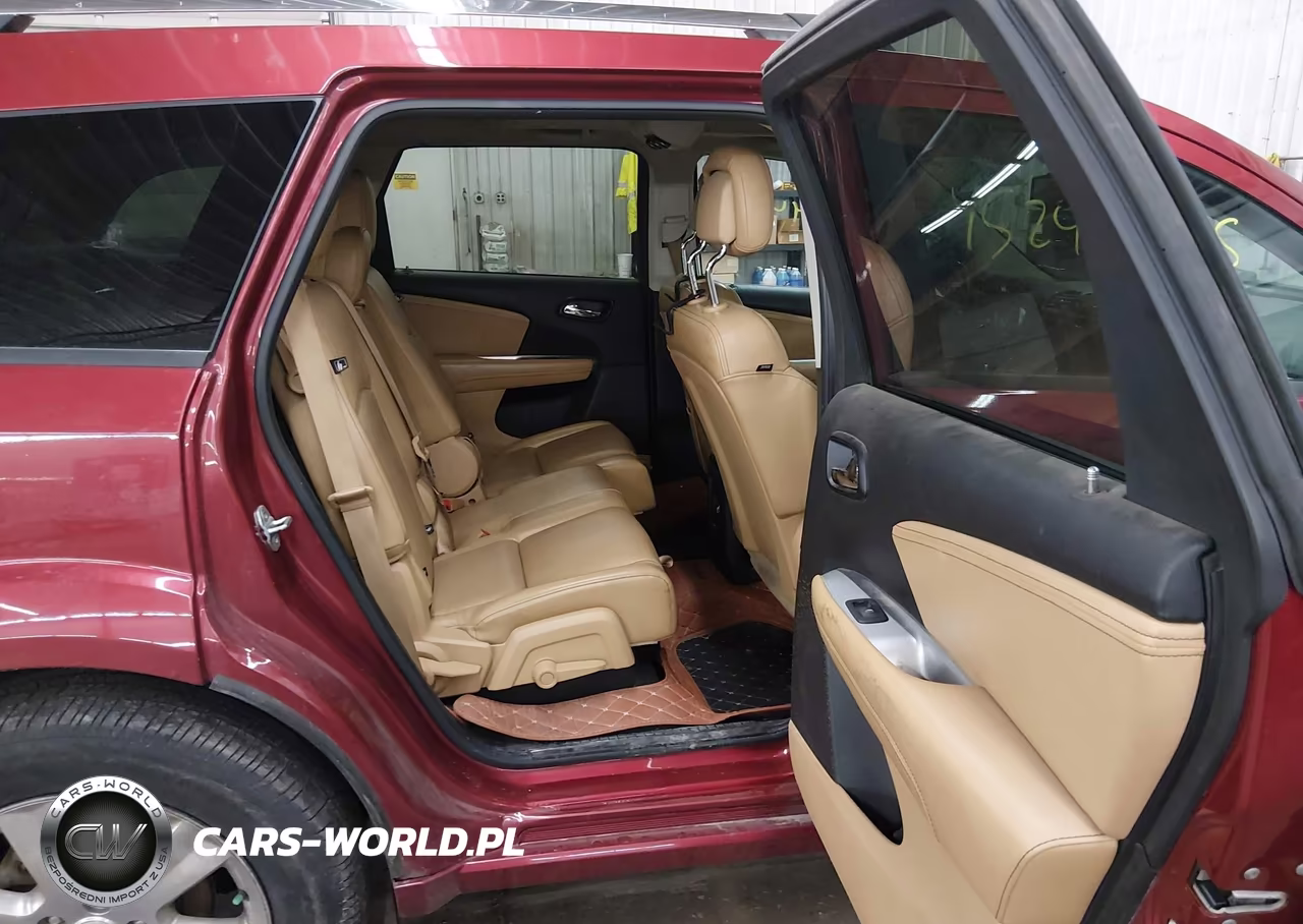 2011 Dodge Journey Lux VIN:3D4PH9FG0BT523026 - 8