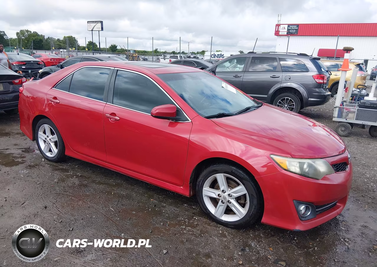 2012 Toyota Camry Se – zdjęcie 1 z 19