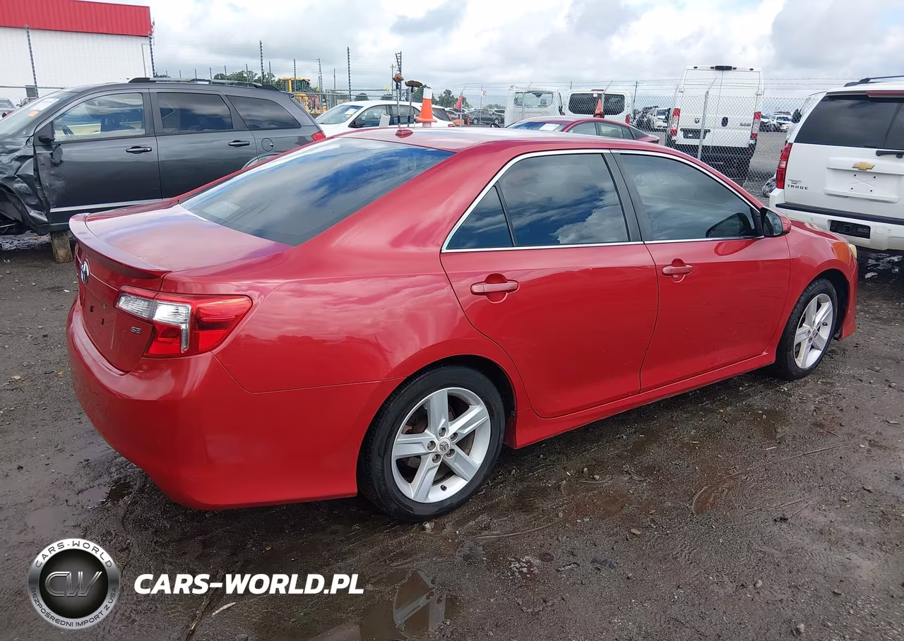 2012 Toyota Camry Se VIN:4T1BF1FK3CU502449 - 4