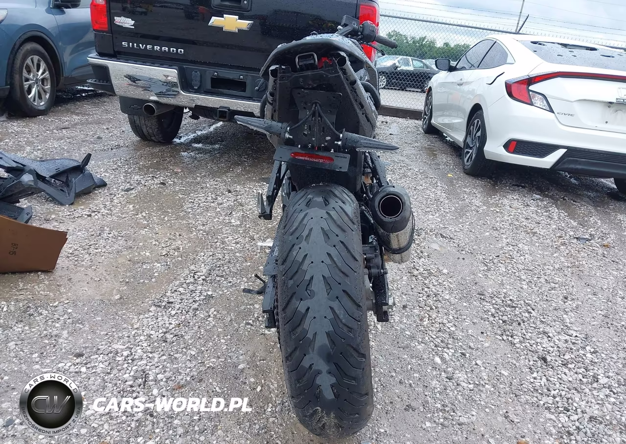 2025 Suzuki Gsx800 F VIN:JS1EM13B0S7100133 - 6