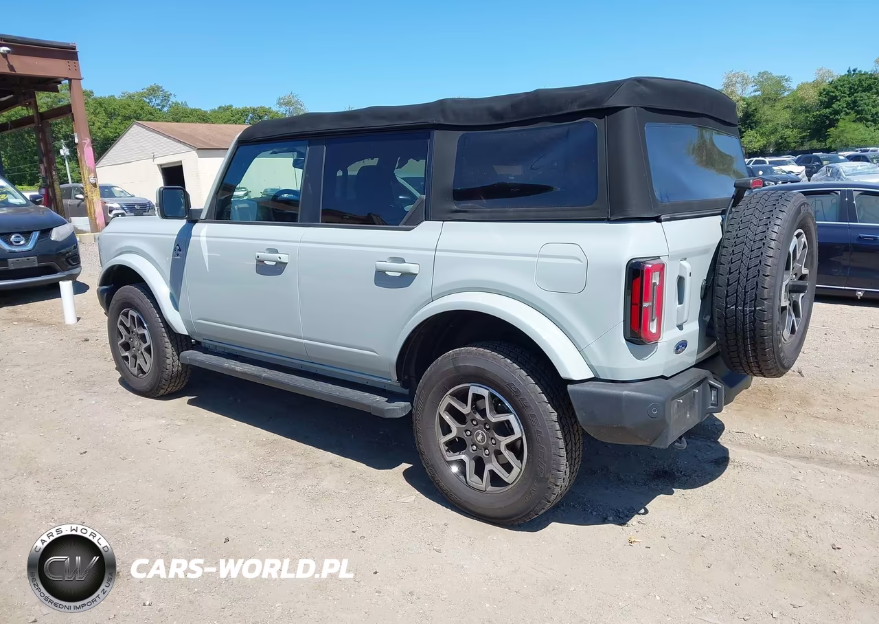 2022 Ford Bronco Outer Banks VIN:1FMDE5DH7NLB88470 - 3