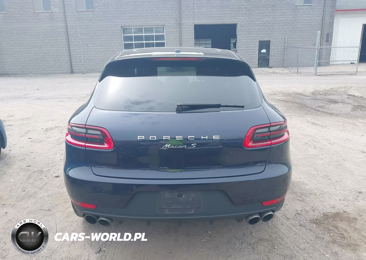2018 Porsche Macan S VIN:WP1AB2A54JLB32214 - 17