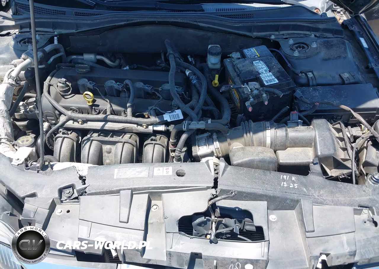 2012 Ford Fusion S VIN:3FAHP0GA4CR445865 - 10