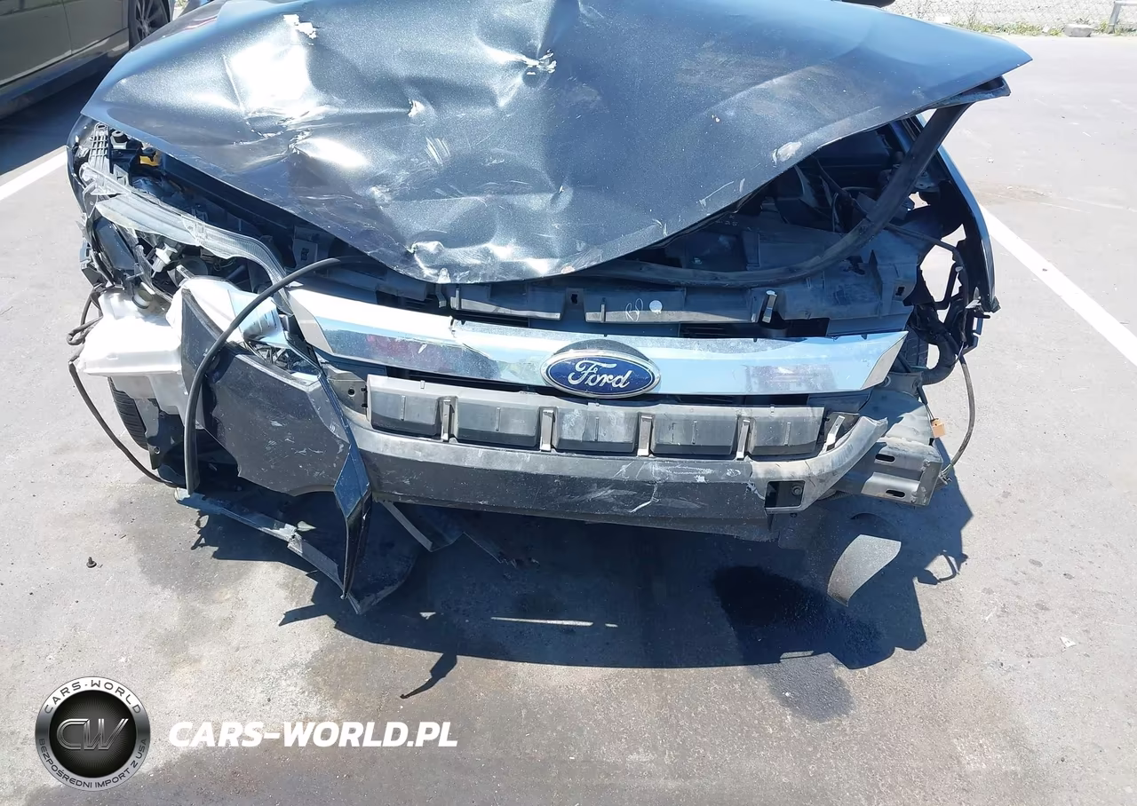 2012 Ford Fusion S VIN:3FAHP0GA4CR445865 - 6