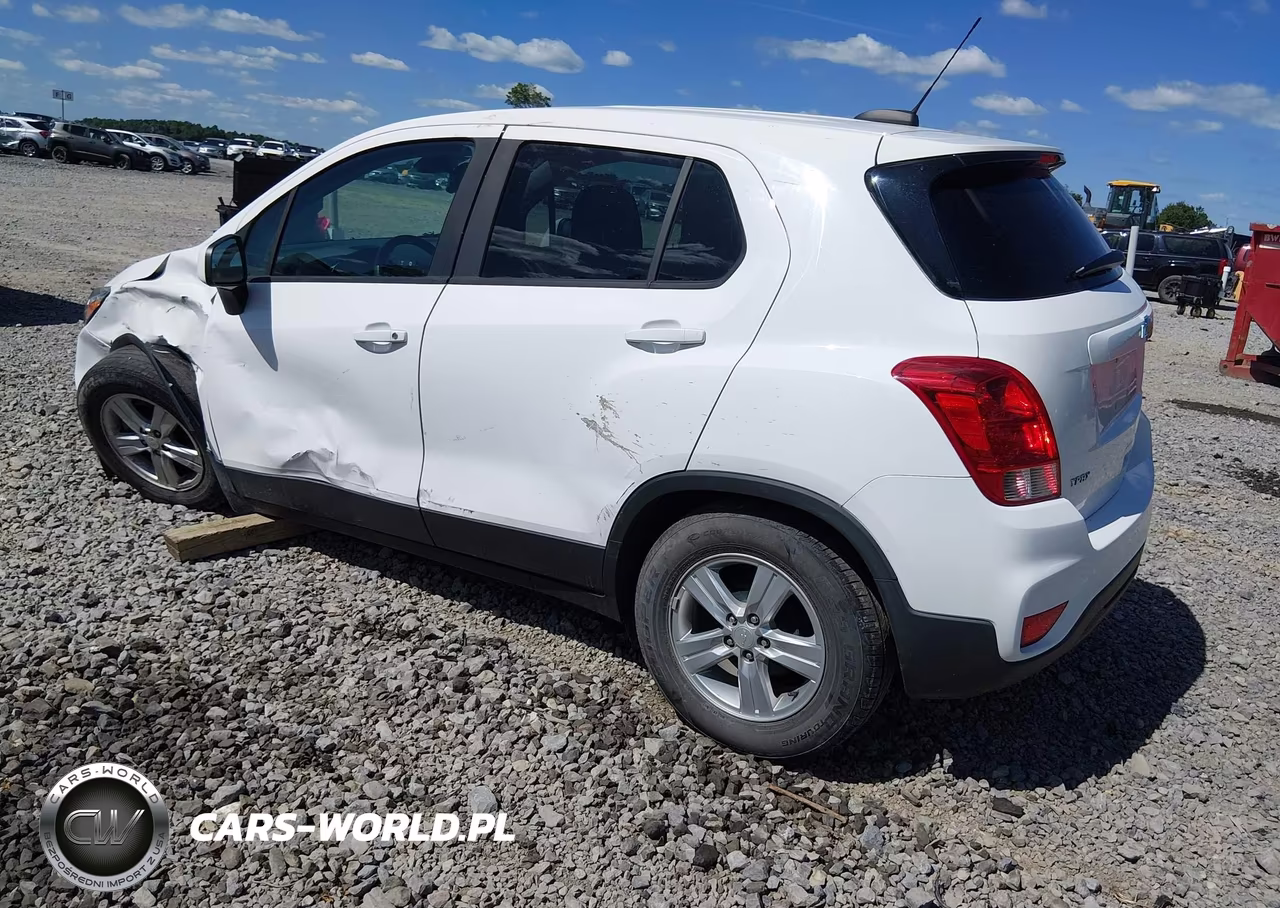 2020 Chevrolet Trax Fwd Ls VIN:3GNCJKSB1LL196775 - 3