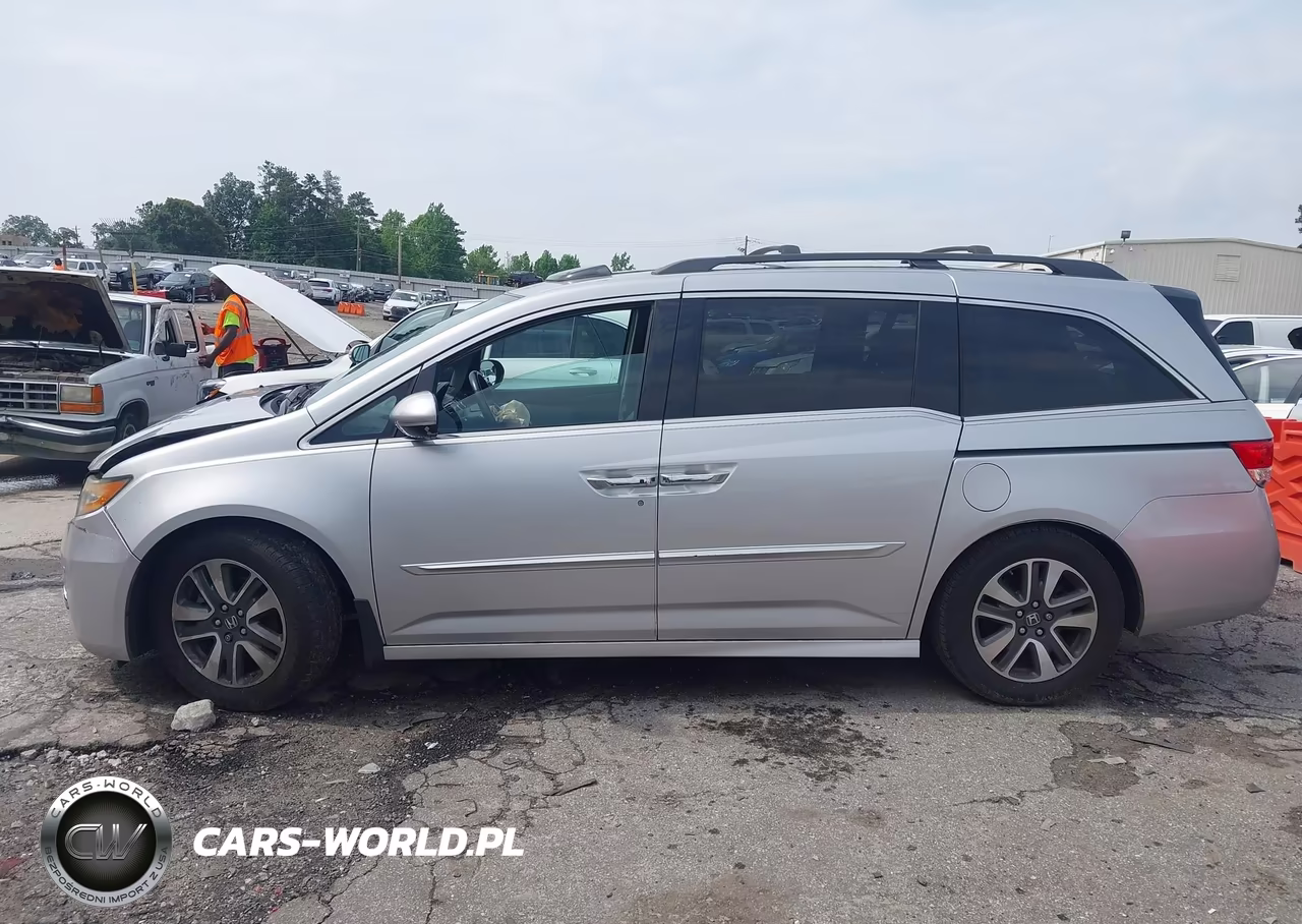 2014 Honda Odyssey Touring-Touring Elite VIN:5FNRL5H9XEB077370 - 14