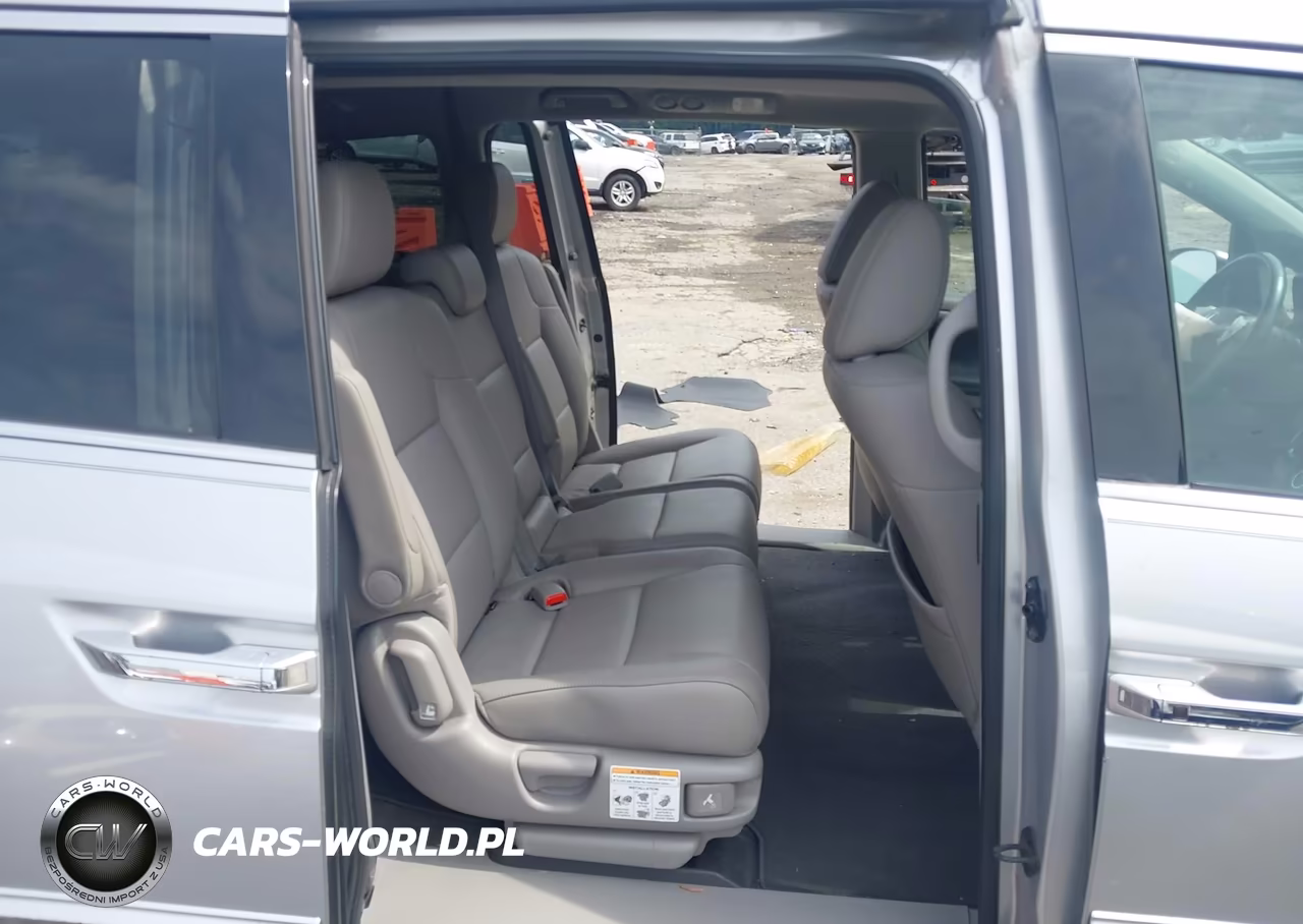 2014 Honda Odyssey Touring-Touring Elite VIN:5FNRL5H9XEB077370 - 8